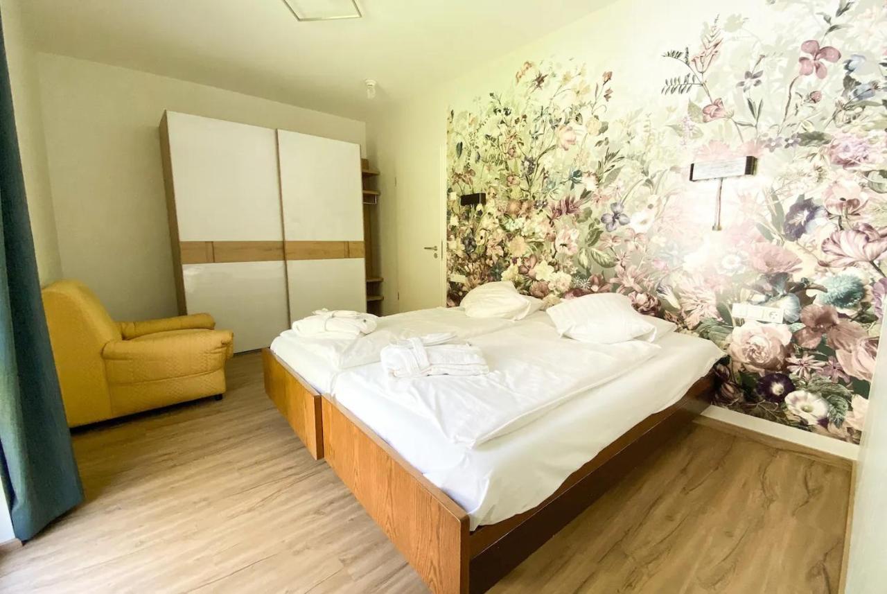 Appart-Hotel Ernz Noire Grundhof Ngoại thất bức ảnh
